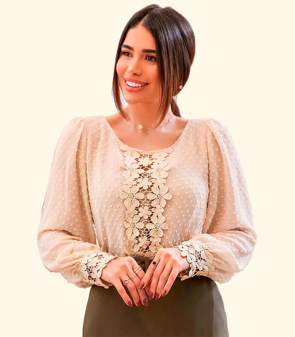 blusa-manga-longa-com-detalhe-de-renda-moda-casual-chic-01