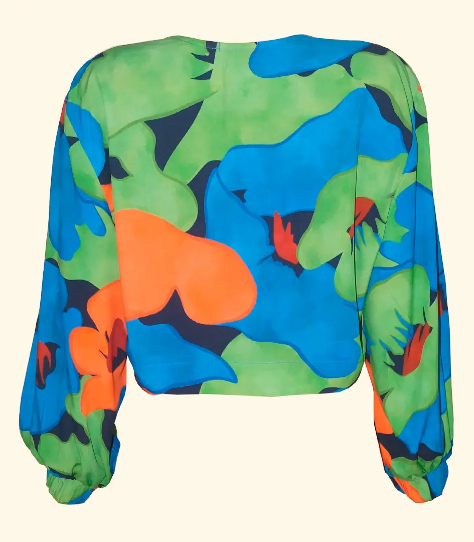 camisa-cropped-estampadao-com-amarracao-moda-casual-chic-04