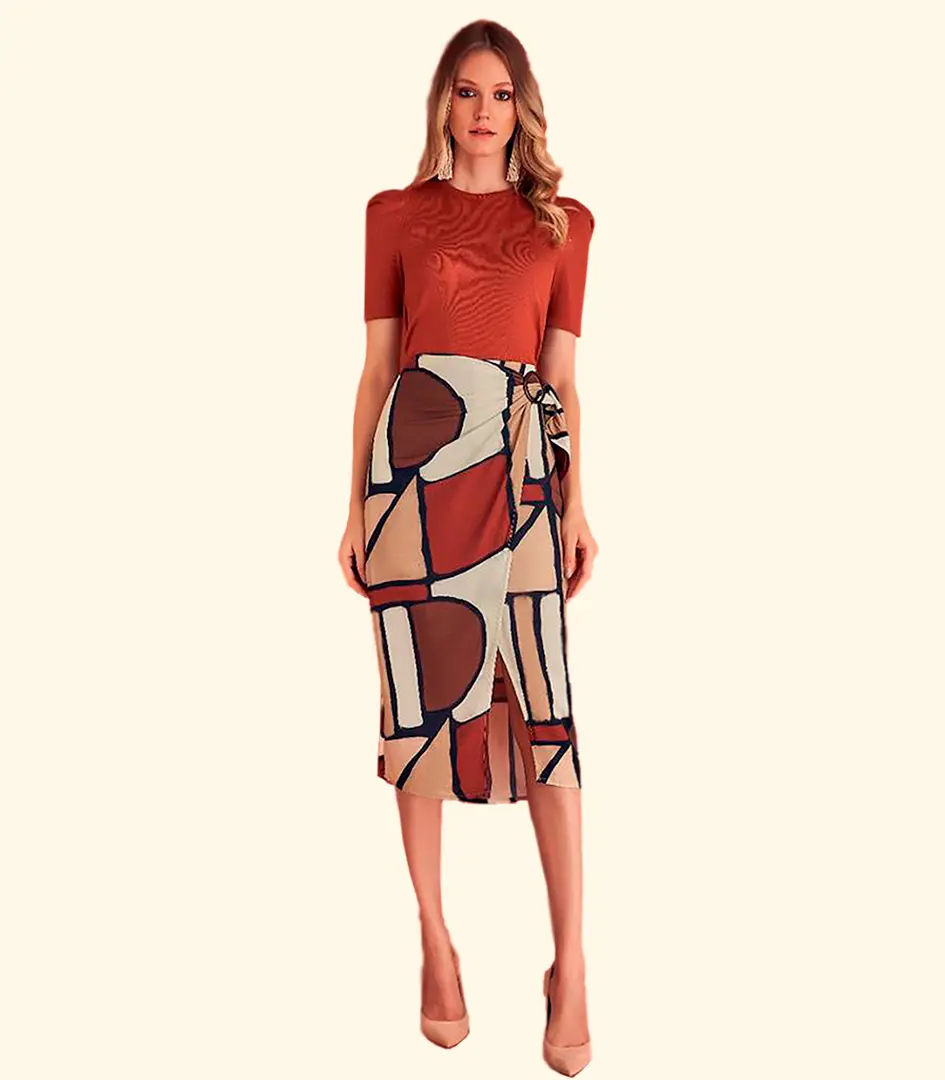 saia-estampada-sobreposicao-com-fivela-moda-casual-chic-02