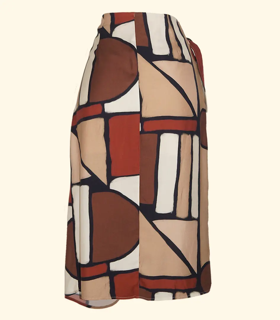 saia-estampada-sobreposicao-com-fivela-moda-casual-chic-04