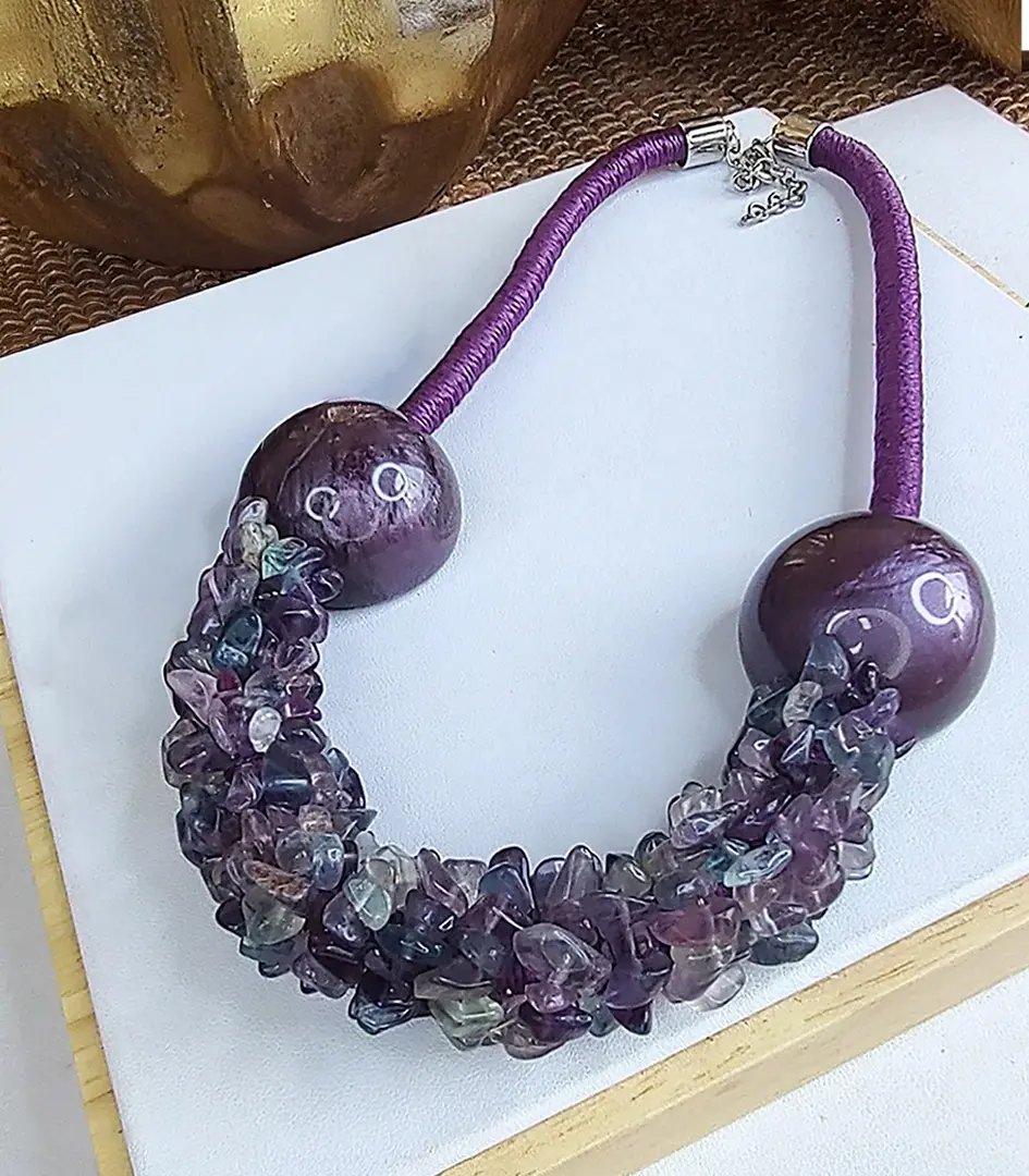 colar-isis-uva-moda-casual-chic-02